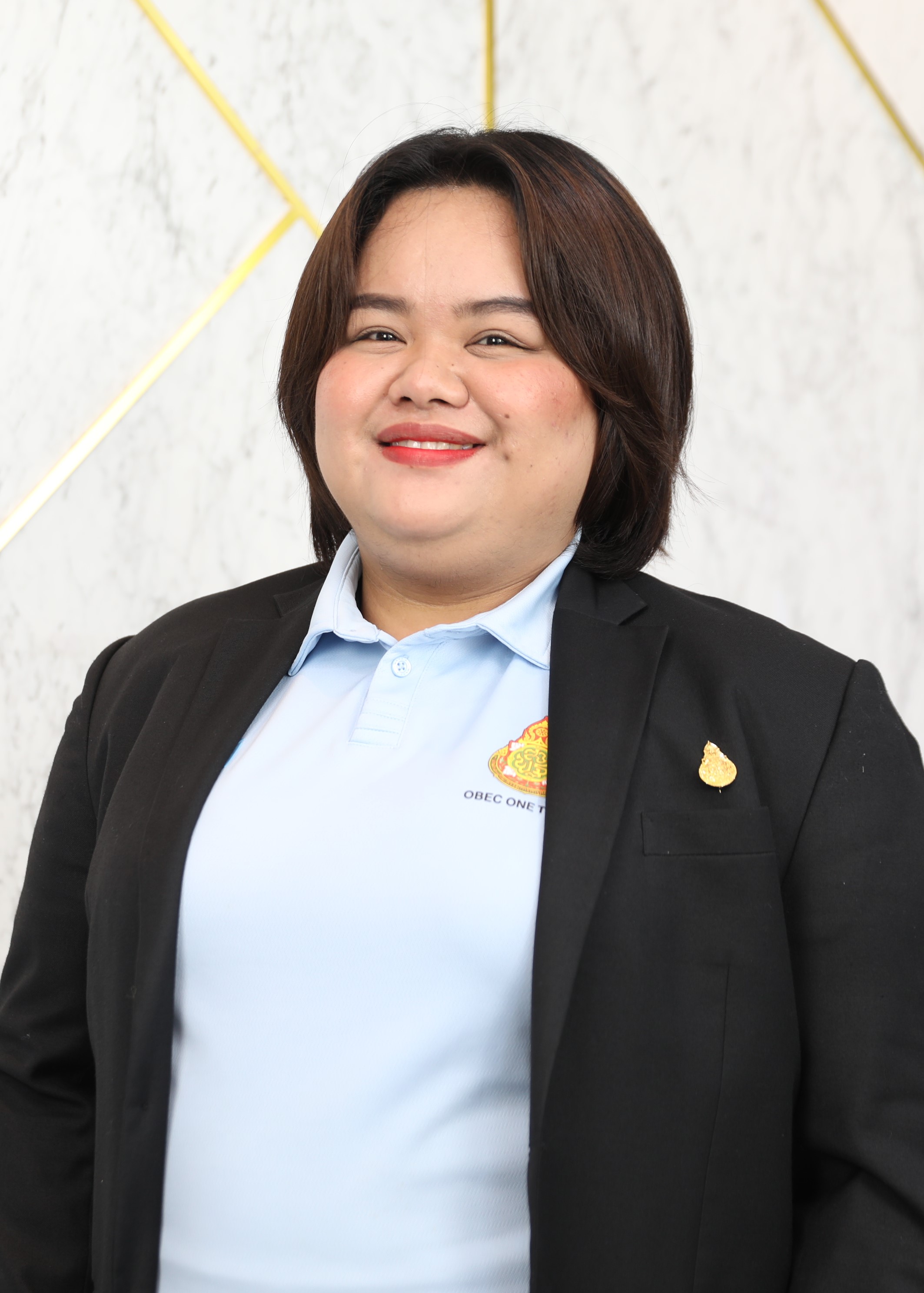 นางสาวรำไพ บุตรธนู